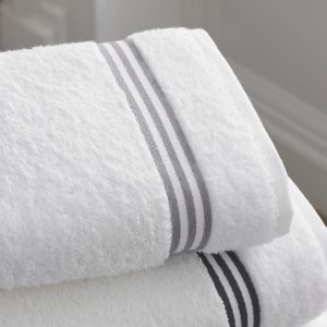 Change Of Sheets And Towels Service